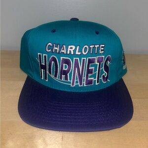 Charlotte Hornets G Cap Vintage Snapback NEW